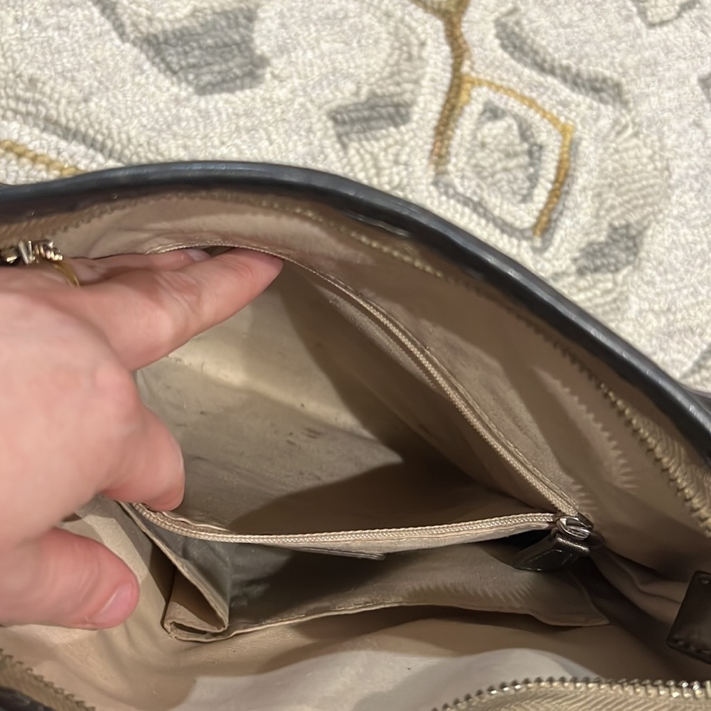 💕Coach metallic gold bronze jacquard medium crossbody bag💕 - Picture 8 of 12